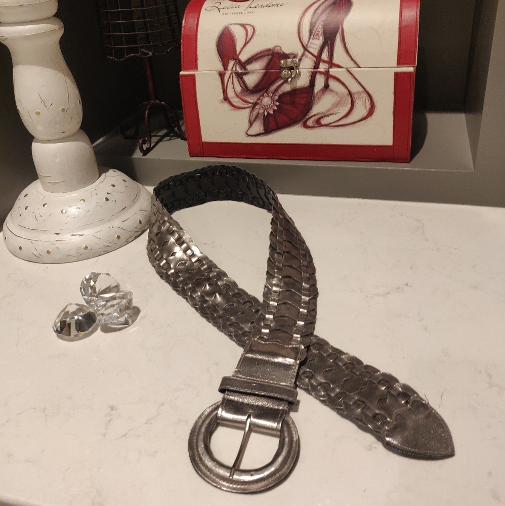 Woven belt